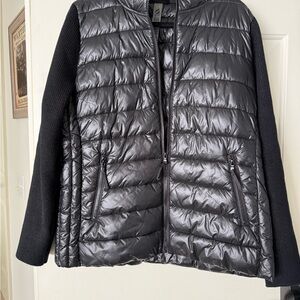 Lou & Grey Black Quilted Puffer Jacket with Knit Sleeves